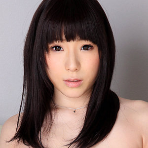 【FANZAの素人エロ動画】りさチャン｜bat147