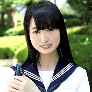 【FANZAの素人エロ動画】桜木 鈴｜g524