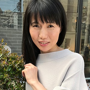 【FANZAの素人エロ動画】かほる｜kmtu0047