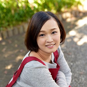 【FANZAの素人エロ動画】まこと｜pwife582