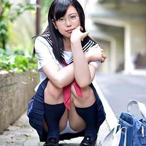 【FANZAの素人エロ動画】ななこ｜smmc205