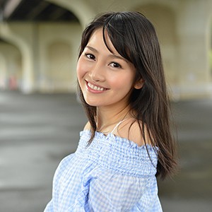 【FANZAの素人エロ動画】梨紗｜stouch730